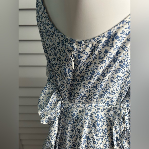 Madewell | Ruffled Wrap Maxi Dress in Americana Floral - Picture 8 of 14